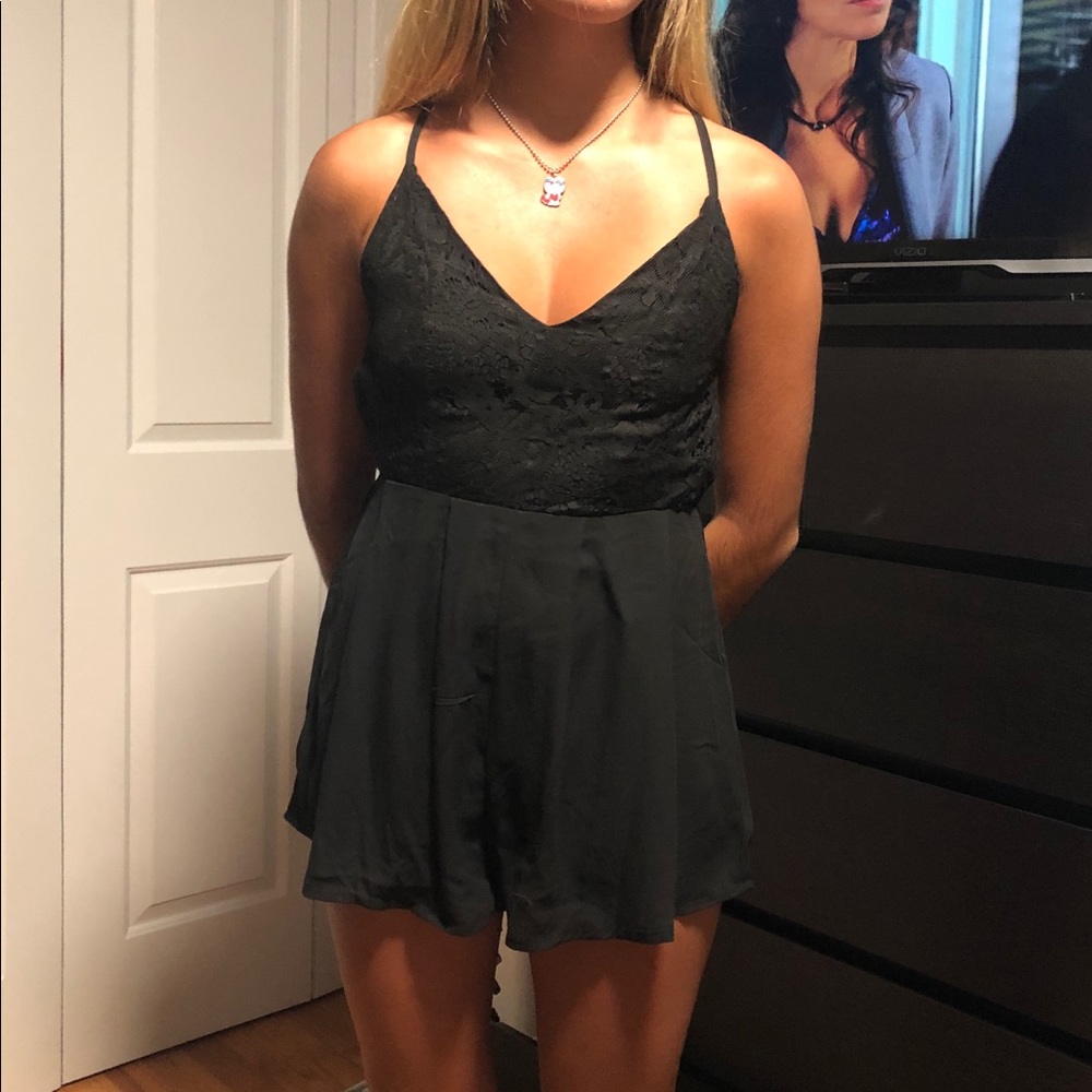 Backless romper